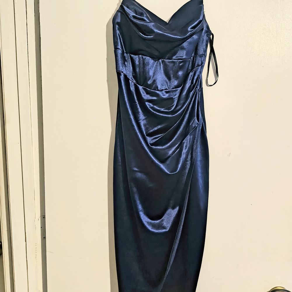 Windsor Blue Ruched Sheath Midi Dress Sweetheart Neckline